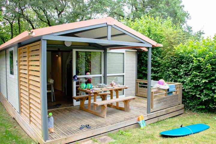 Gîte pour 5 personnes, avec terrasse ainsi que piscine et jacuzzi, adapté aux familles à Saint-Geniès - 2