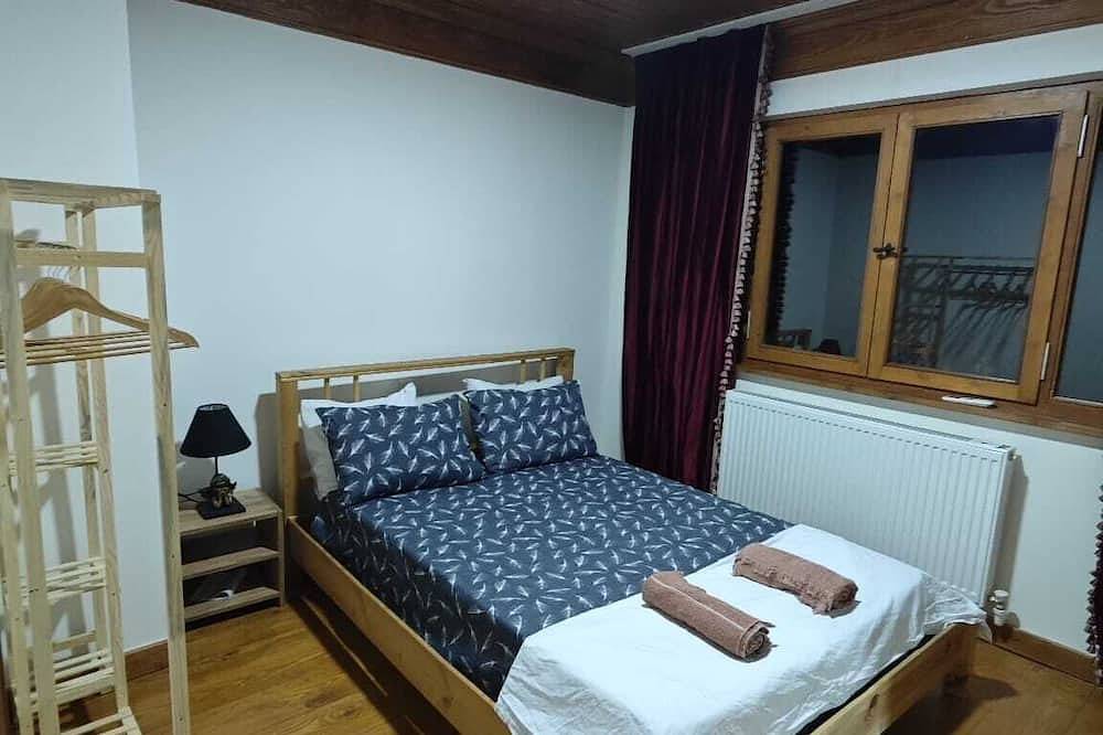 An Istanbul tale, an Istanbul dream, Bosphorus Terrific 4-bedroom villa with ac in Üsküdar, Istanbul