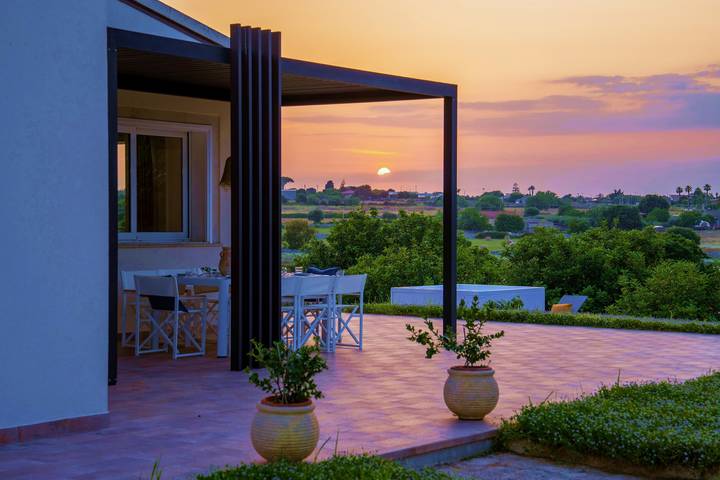Villa pour 7 personnes, avec Jacuzzi ainsi que Jardin et Vue à Modica