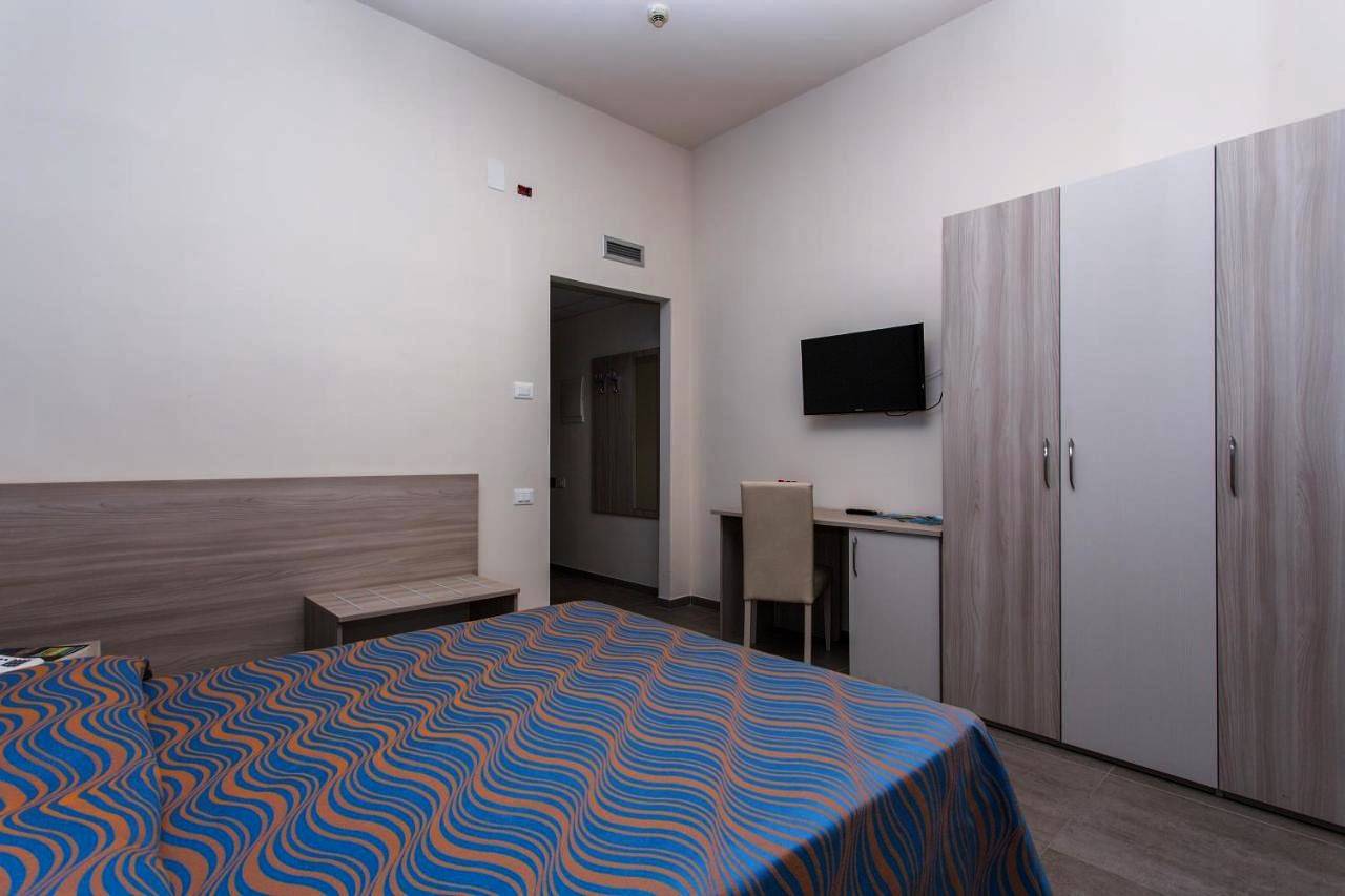 Hotel Santa Caterina Village Club in Scalea, Costa Tirrenica Calabria