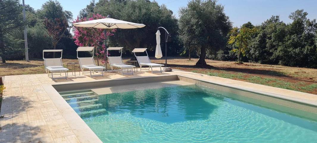 Casa de vacaciones para 3 personas, con jardín además de piscina y vistas, Se admiten mascotas - 1