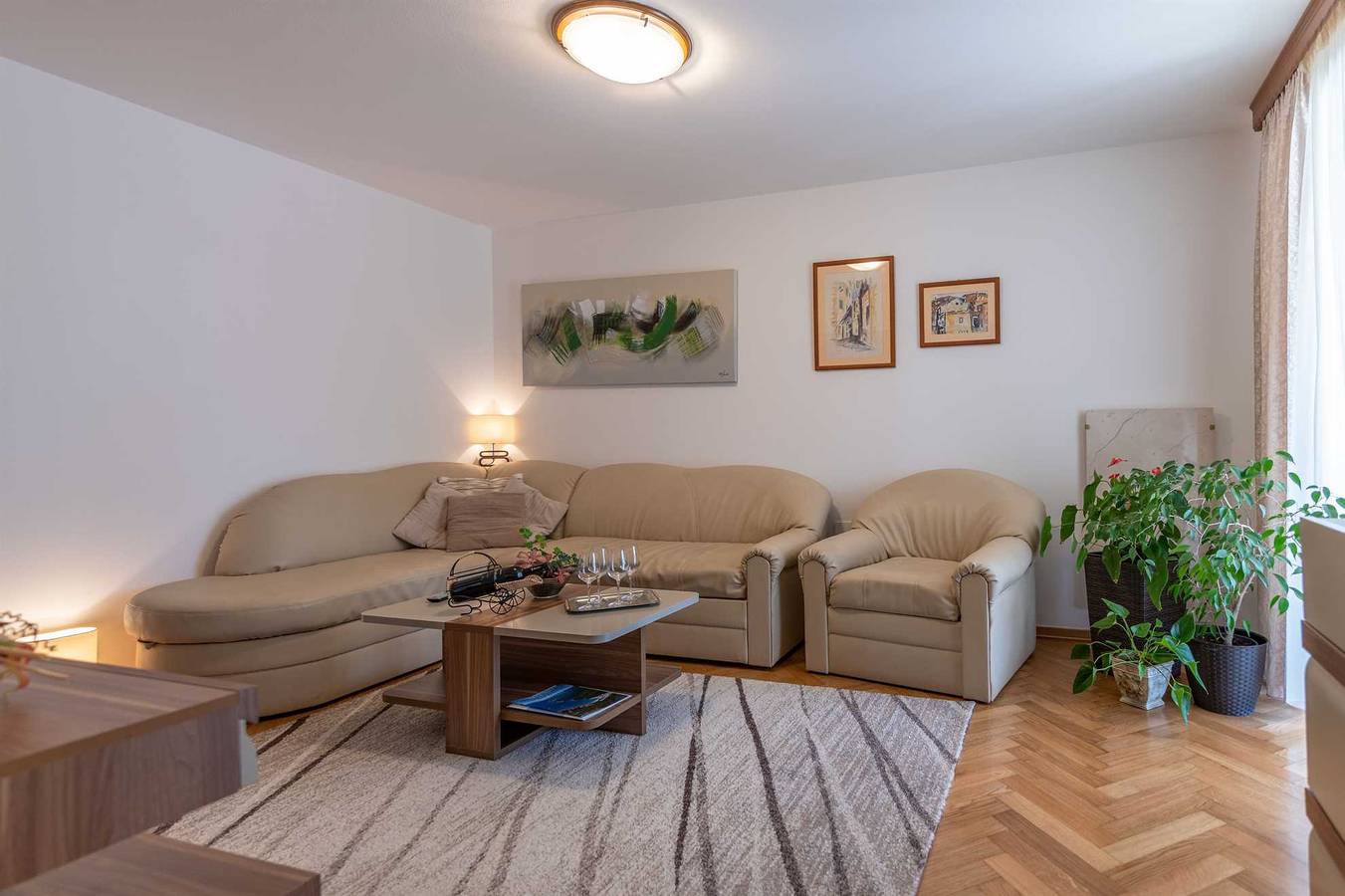 Ganze Wohnung, Ferienhaus Villa Teodora in Presika, Ostküste Istrien