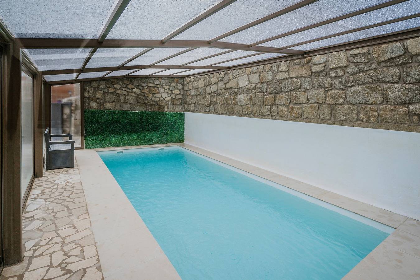 Villa « El Nogal de Marieta » avec vue sur le lac, Wi-Fi et climatisation in Peguerinos, Région d'Ávila