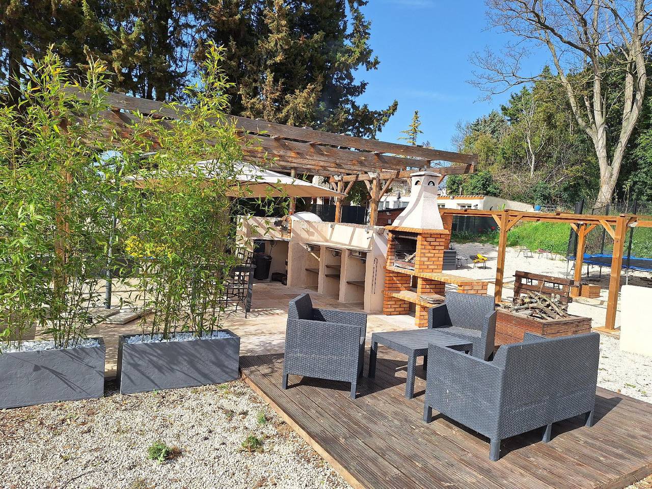 Apartamento vacacional entero, Le Gîte de Léonie Moulin de Tartay in Avignon in Aviñón, Vaucluse