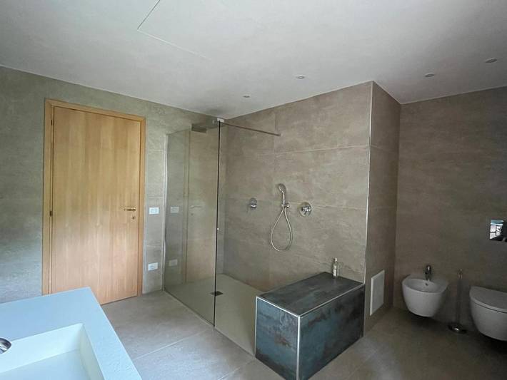 Gîte pour 6 personnes, avec piscine ainsi que jardin et vue à Solferino - 3