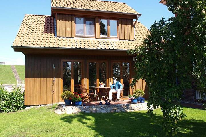 Ferienhaus für 2 Personen, mit Garten in Grünendeich