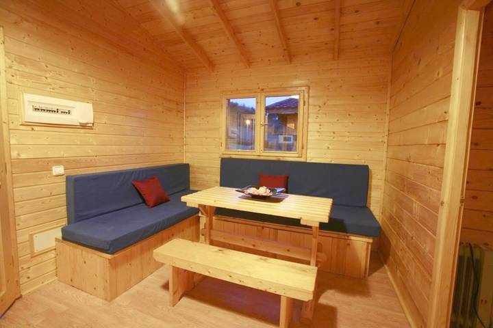 Camping para 6 personas, con jardín, Se admiten mascotas en Álava - 3