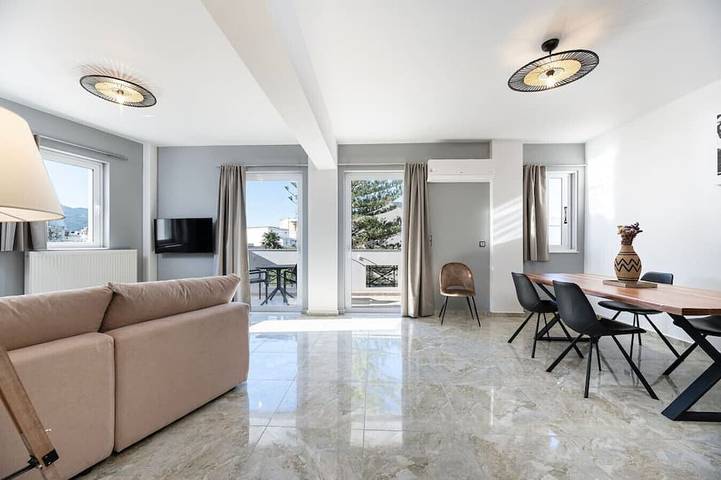 Apartment for 5 people, with balcony in Kos Town