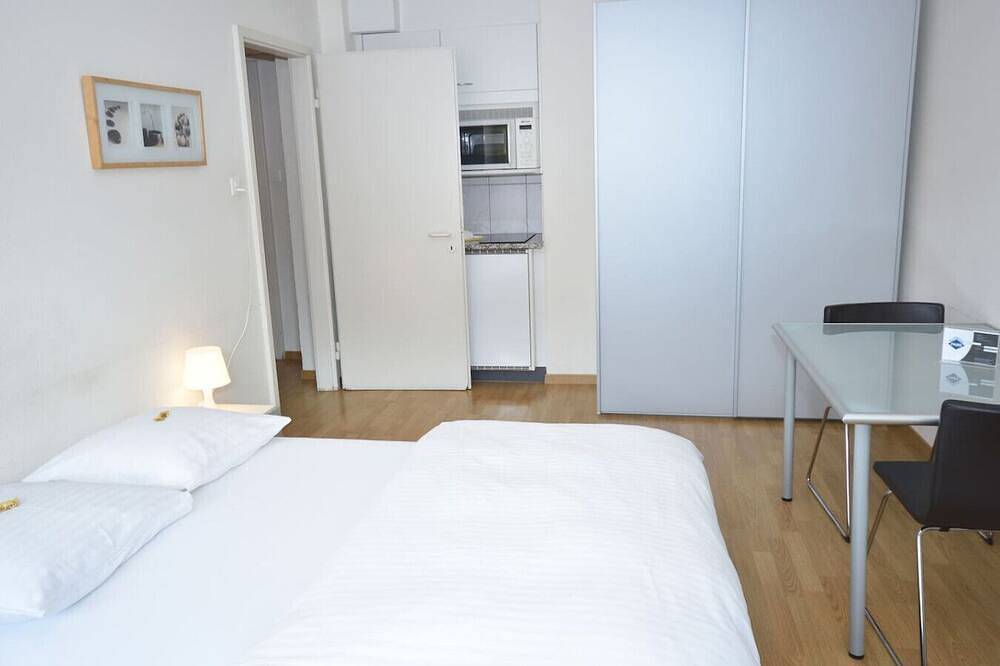 Geheel appartement, City Studio - Crown 45 in Zürich, Zürich (district)