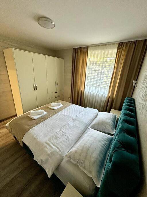 Entire apartment, Two-Bedroom Apartment in Ljubljana, Osrednjeslovenska