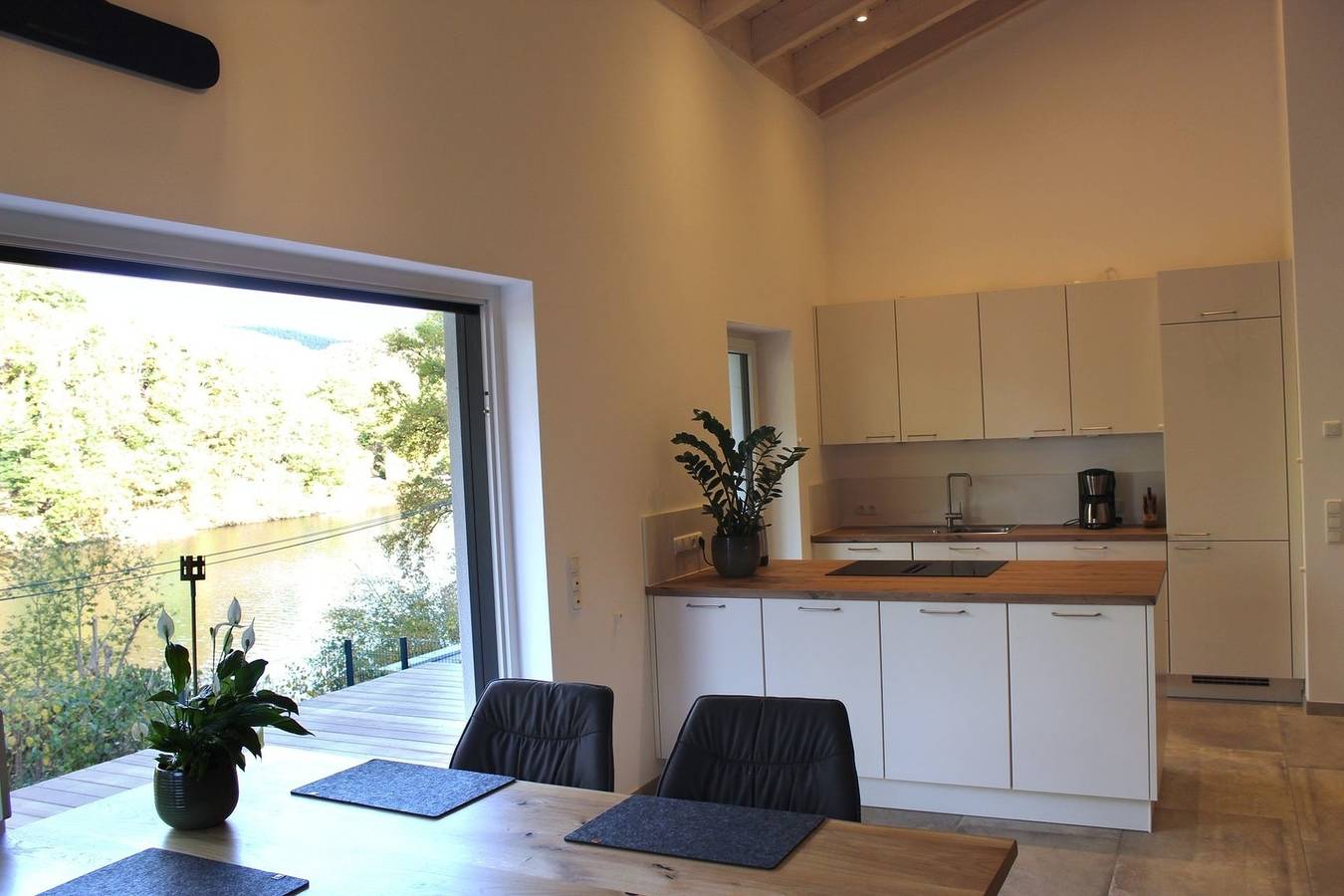 Ferienhaus &#039;Freund am See&#039; 3 in Heimbach, Naturpark Hohes Venn-Eifel