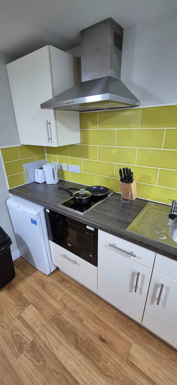 Entire studio, Modern Budget Single Studio in Central Nottingham in Nottingham, East Midlands