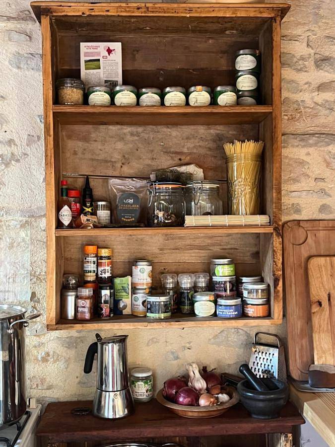 Location de vacances pour 2 personnes, avec piscine ainsi que vue et jardin à Limogne-en-Quercy - 4