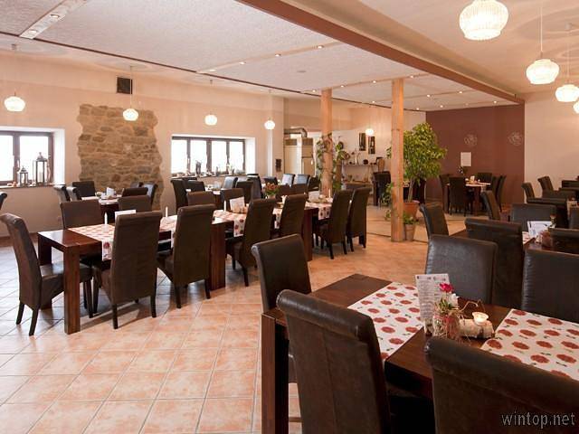 Hotel, mit Balkon/Terrasse und Terrasse sowie Pool und Sauna in Grafenau - 3