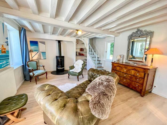 Location de vacances pour 4 personnes, avec Jacuzzi et Terrasse ainsi que Jardin et Vue à Courtonne-la-Meurdrac