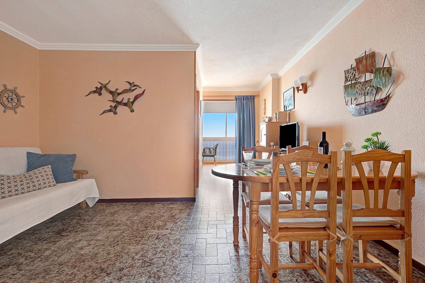 Ganze Wohnung, Ferienwohnung 'Marazul' mit Meerblick, Balkon und Wlan in Mesa del Mar, Tacoronte
