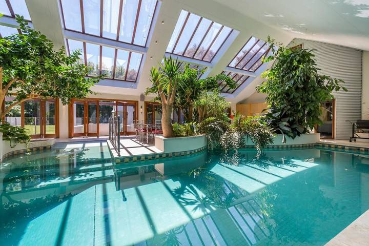 Ferienhaus für 9 Personen, mit Pool und Kinderpool sowie Garten und Ausblick - 1