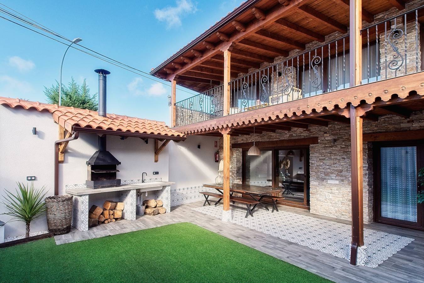 Ferienhaus 'Con Encanto' mit privatem Garten, Balkon und Wlan in San Justo de la Vega, León und Umgebung
