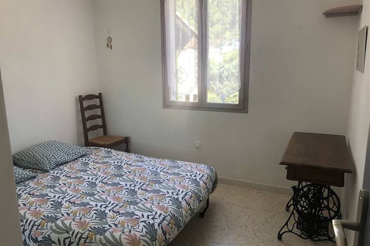 Location de vacances pour 8 personnes, avec jardin et terrasse à Beauvoisin - 3