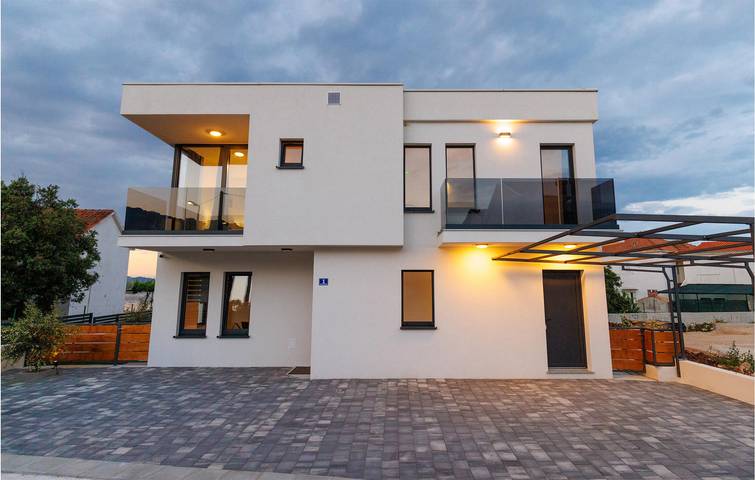 Ferienhaus für 10 Personen, mit Terrasse und Pool sowie Sauna auf Peljesac - 2