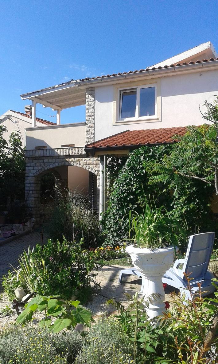 Ferienwohnung für 6 Personen, mit Balkon/Terrasse in Nin - 2
