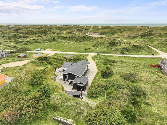 Ferienhaus mit Meerblick für 5 Personen, mit Balkon/Terrasse und Terrasse in Vejers Strand