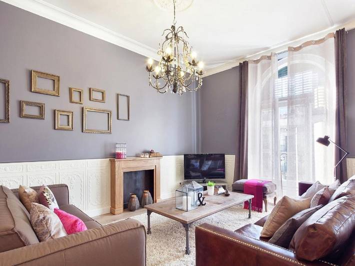 Cheap villa for 6 people, with Balcony in Barcelona