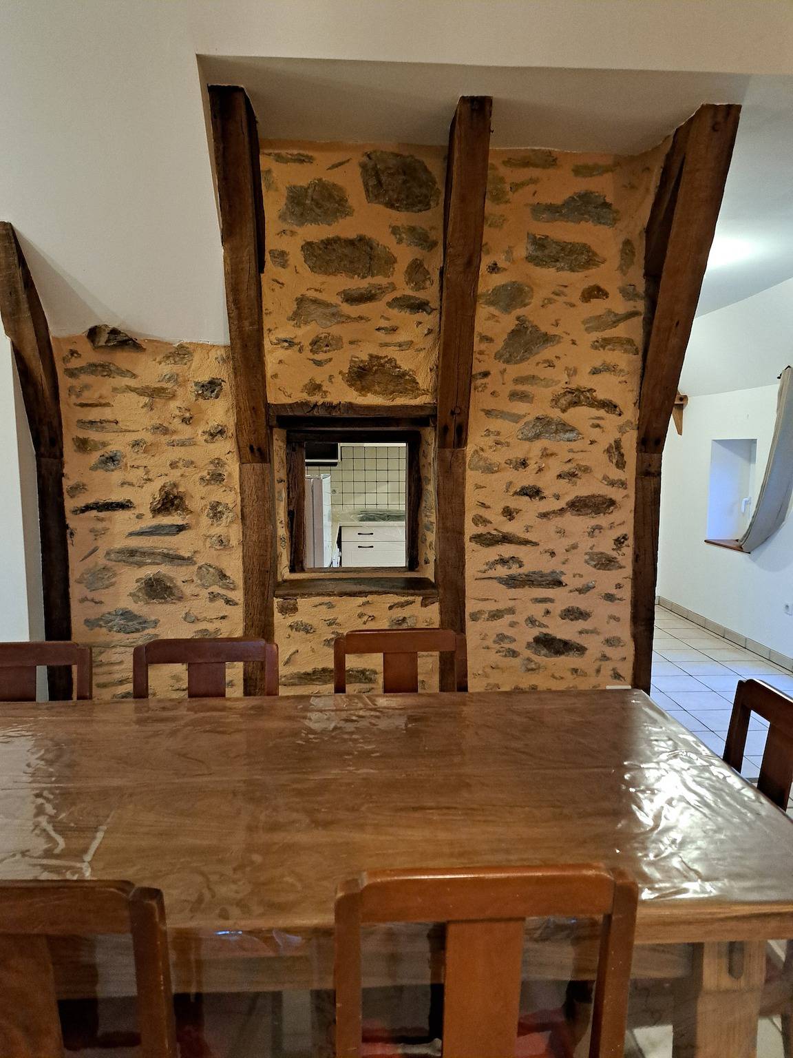 Country House 'Gîte Le Ginestou' with Private Terrace and Private Garden in Almont-les-Junies, Aveyron