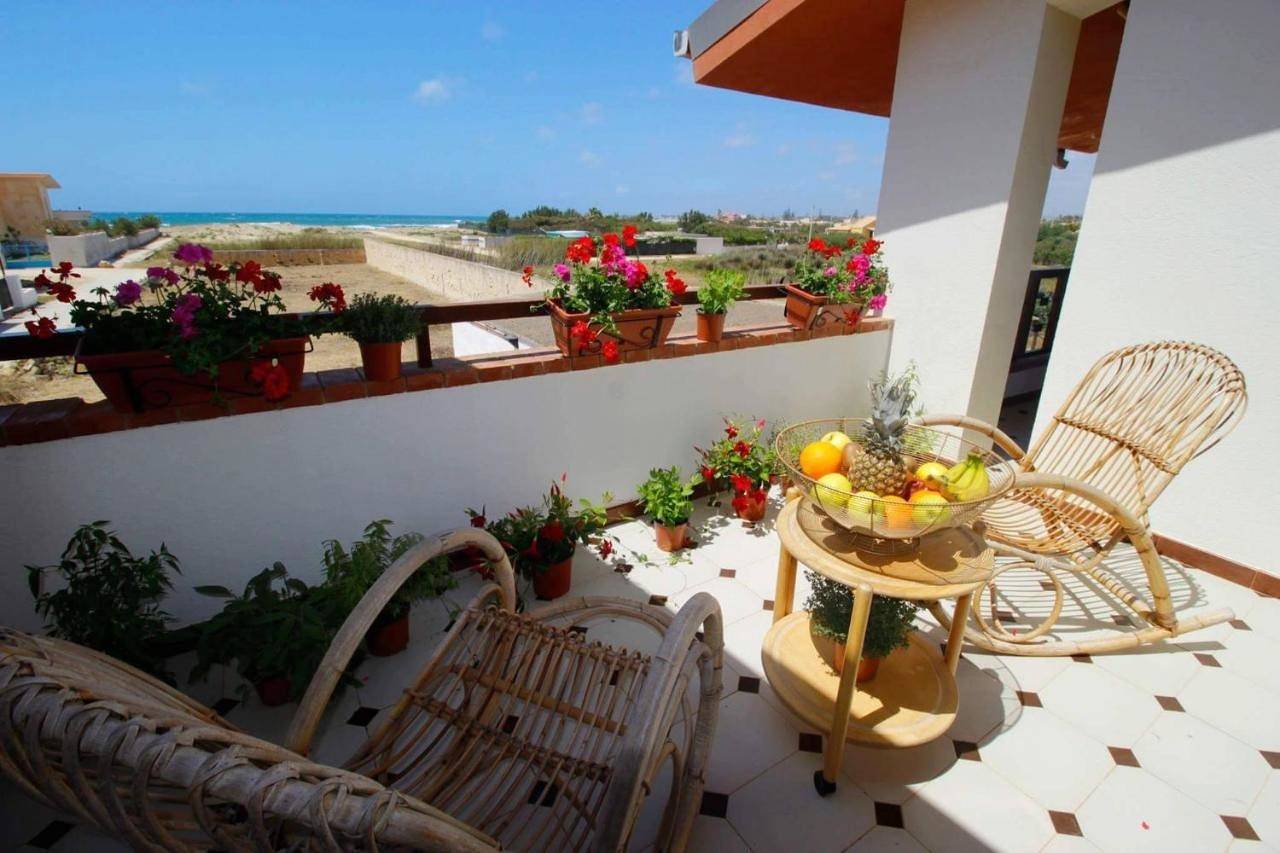 Deluxe Double or Twin Room with Sea View in Petrosino, Provincia di Trapani