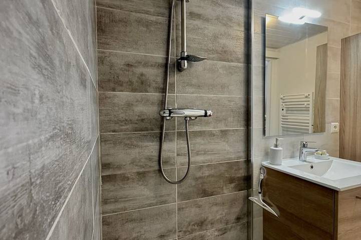 Apartamento entero, Studio Cosy in Mende, Cevenas