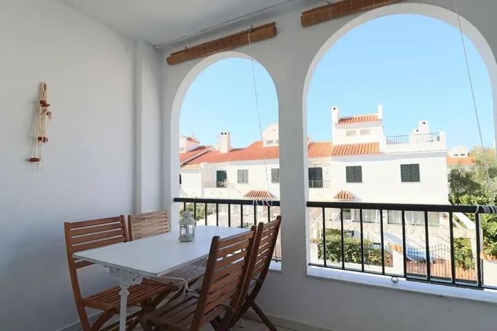 Apartamento de vacaciones para 4 personas, con piscina además de vistas y terraza - 1