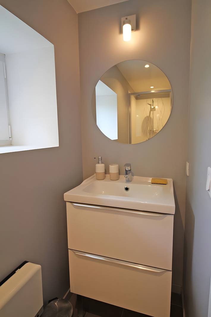 Chambre d’hôtes « Du Rez De Chaussée » avec terrasse privée, jardin commun et Wi-Fi in Bersac-sur-Rivalier, Région de Limoges