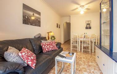 Holiday Apartment for 6 People in Torrevieja Centre, Torrevieja, Photo 4
