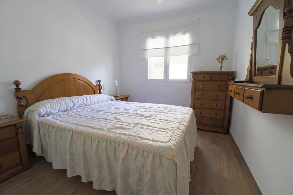 Ganze Wohnung, Ferienwohnung Flora mit  ca. 60 qm, Pool, 2 Sz, , 4 Pers. Strand ca.500 m Video ansehen? Auf Youtube eingeben\" Flora Cala Ratjada\" in Cala Ratjada, Capdepera