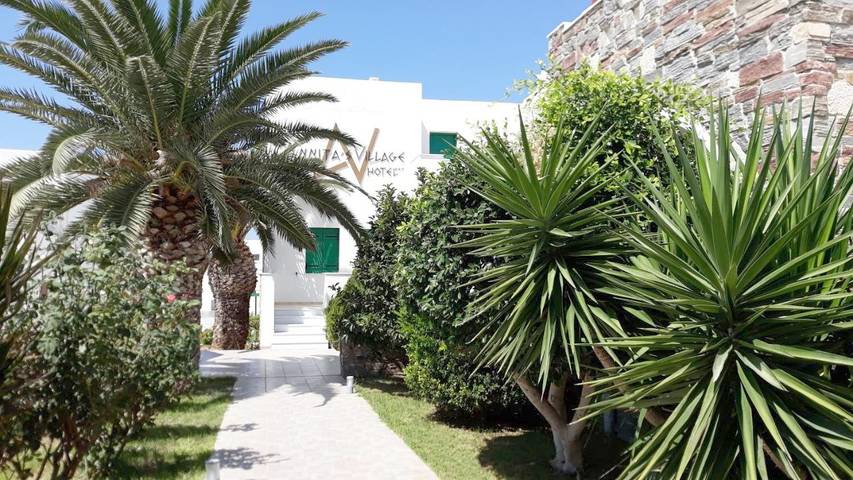 Appart’hôtel pour 3 personnes, avec Balcon ainsi que Jardin et Piscine