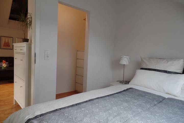 Ferienwohnung für 4 Personen, mit Balkon in Köln - 2