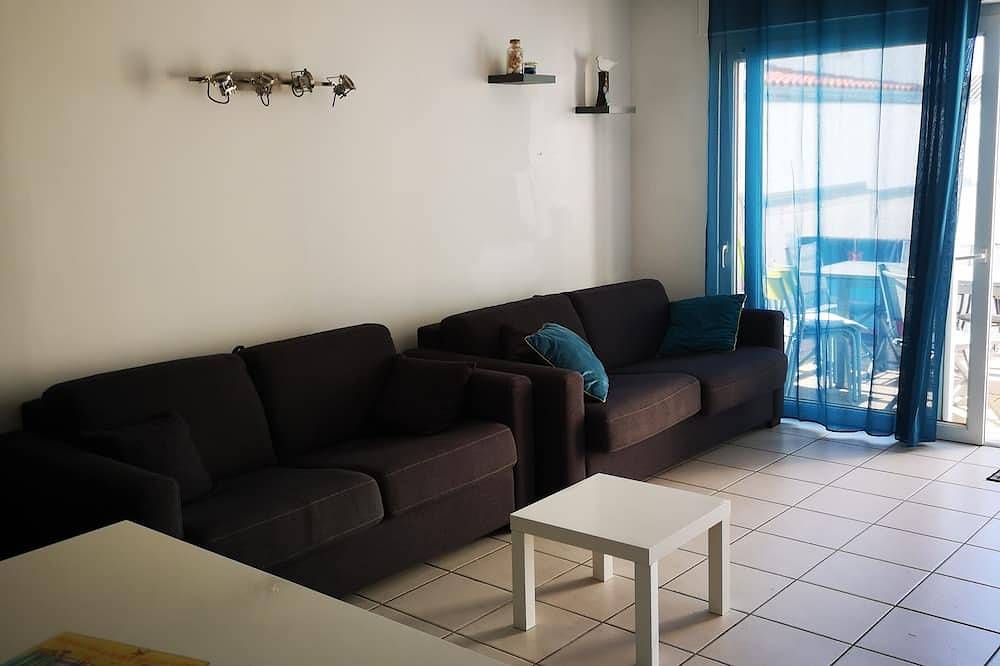 Appartement entier, La cotinière résidence avec piscine plage en face in La Cotinière, Saint-Pierre-d'Oléron