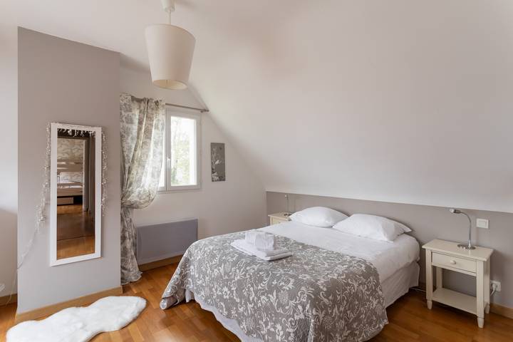 Location de vacances pour 6 personnes, avec terrasse et jardin dans Golf Club des Sables d'Or - 2