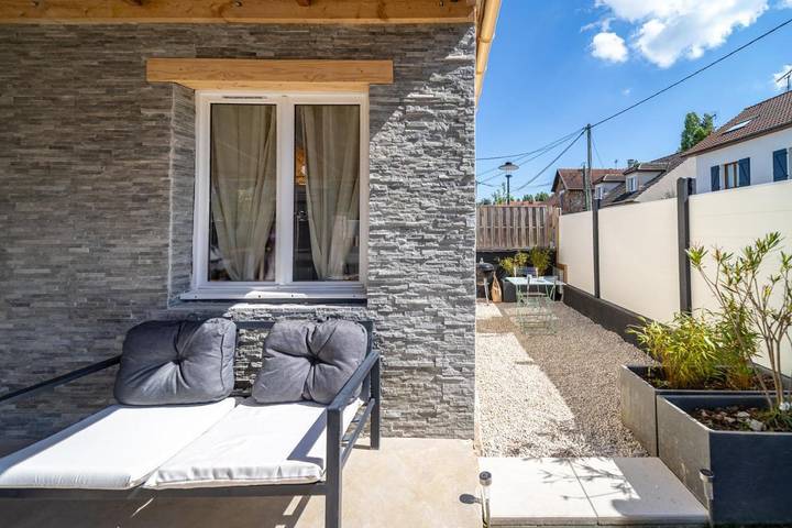 Location de vacances pour 2 personnes, avec jardin à Trappes - 3