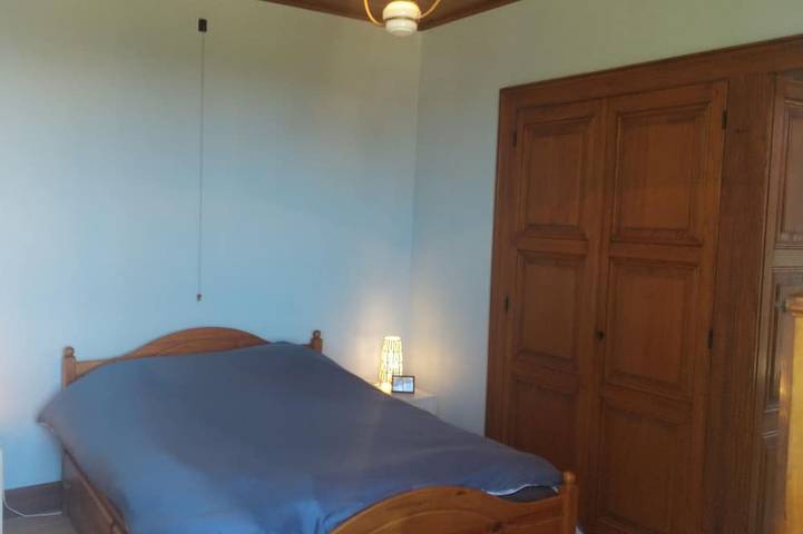 Gîte pour 10 personnes, avec jardin et balcon dans Damprichard - 4