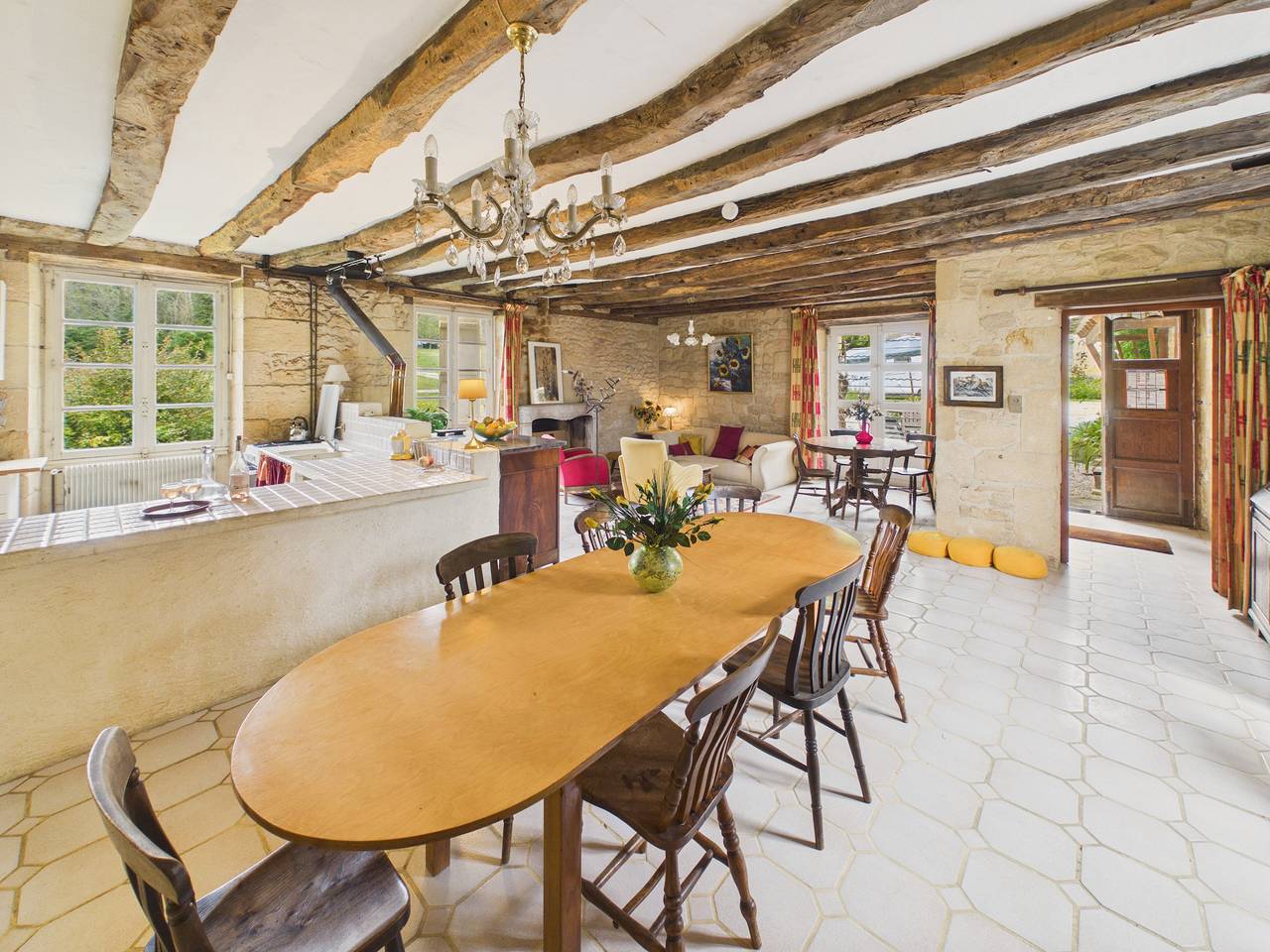 Le Pigeonnier, maison authentique pour 5 in Fanlac, Périgord Noir