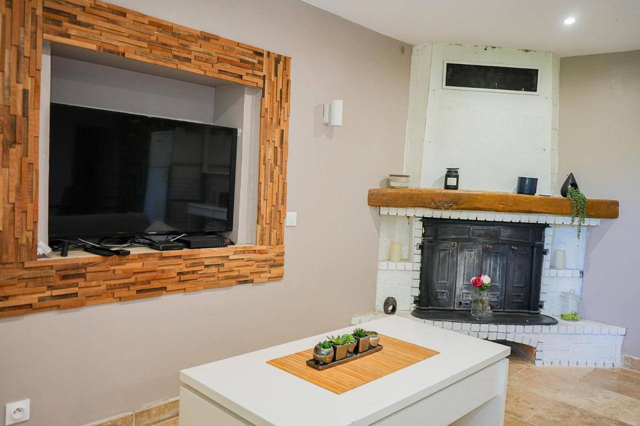 Appartement entier, Petite maison de ville au cœur de Port-de-Bouc in Port-de-Bouc, Côte méditerranéenne (France)