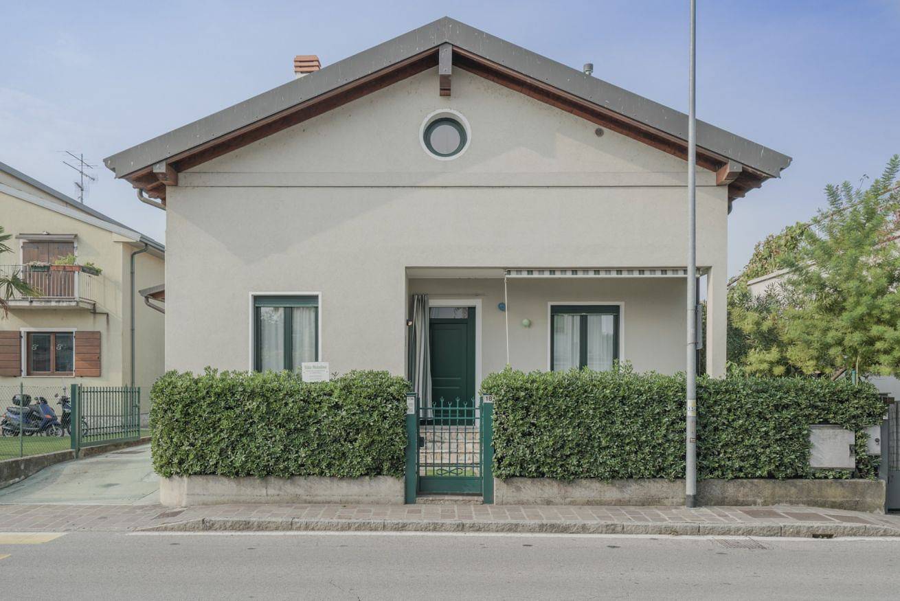 Entire apartment, Villa Natalina - Trilocale in Colombare, Sirmione
