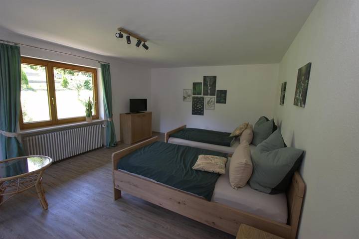 Ferienhaus für 4 Personen, mit Terrasse und Garten sowie Seeblick in den Bayerische Alpen - 2