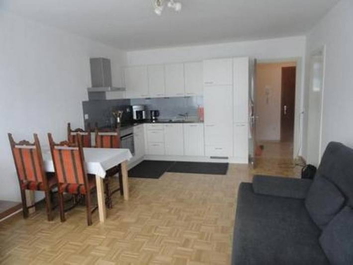 Ferienwohnung für 2 Personen, mit Pool und Garten in Minusio - 3