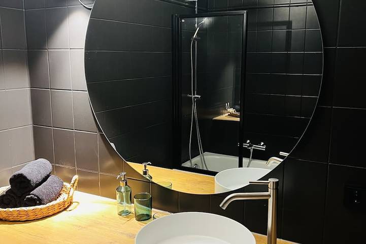 Apartamento entero, Bergfried - Designwohnung mit Weitblick in Stubai Alps, Fulpmes