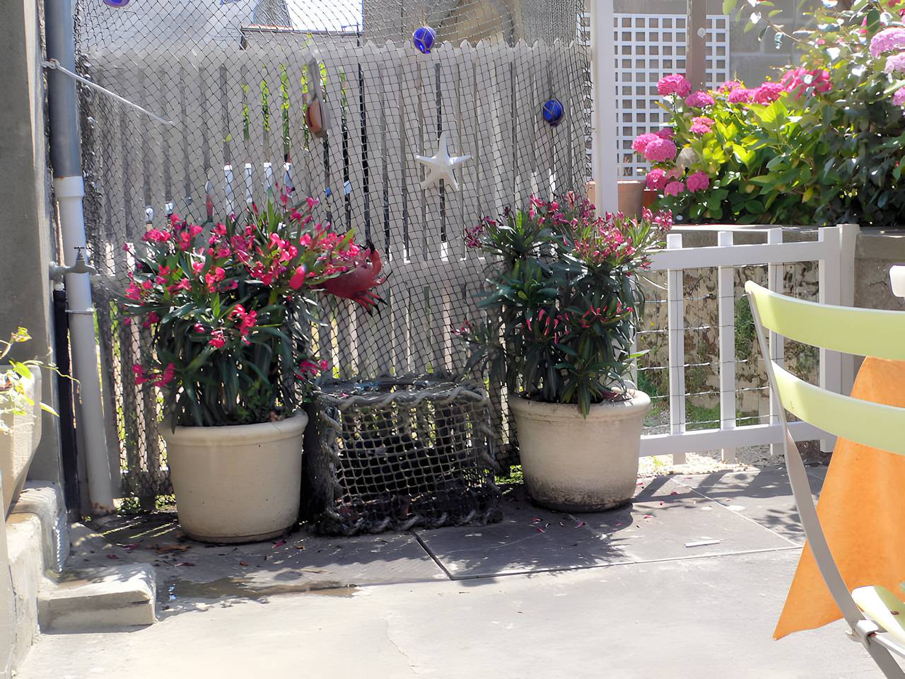 Ferienhaus „Les Flots Bleus“ mit privater Terrasse, Garten und Wlan in Cancale, Mont-Saint-Michel-Bucht