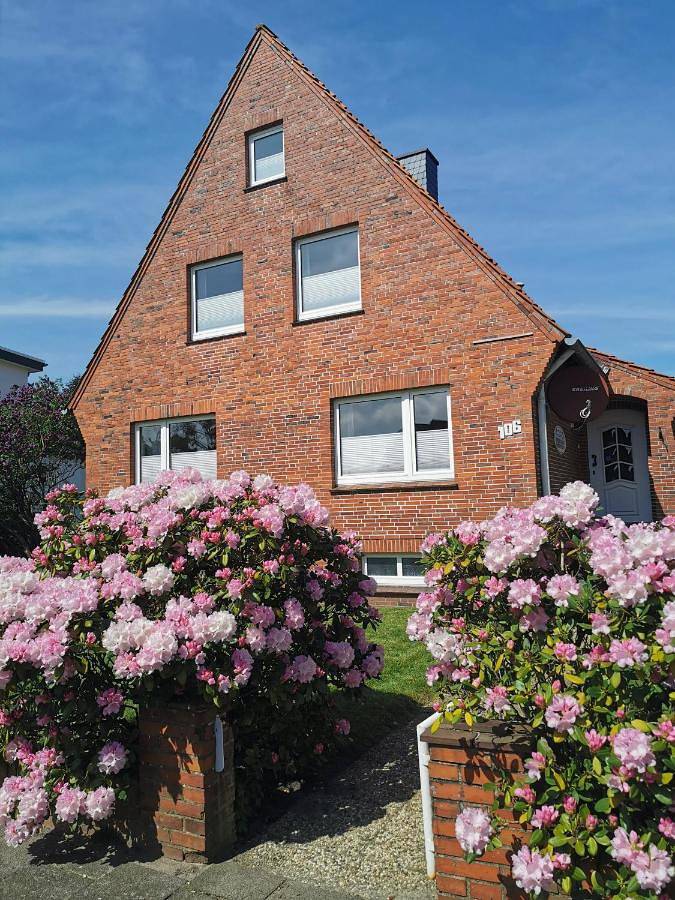 Strandhaus für 10 Personen, mit Ausblick und Garten in Döse