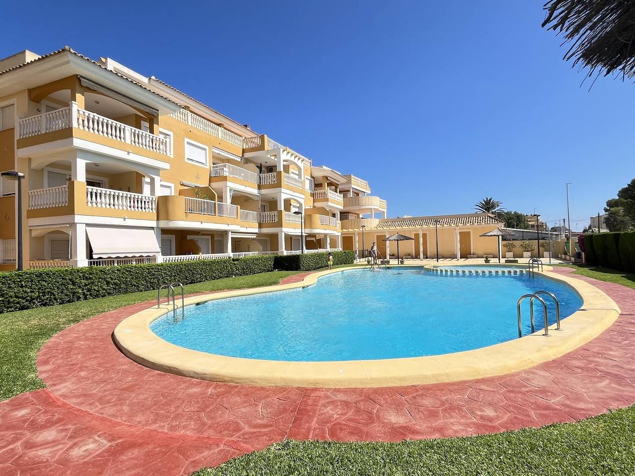 Apartamento vacacional entero, Apartamento de 2 dormitorios en Playasol Ii in Las Marinas, Dénia
