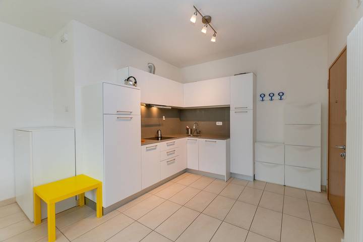 Ferienwohnung für 6 Personen, mit Balkon und Garten sowie Pool in Torbole